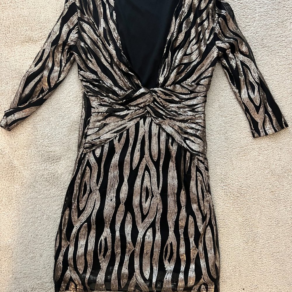 Black and gold sequin 3/4 sleeve mini dress - size M